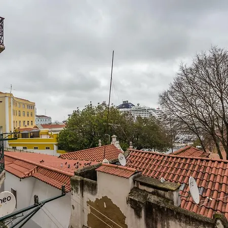 Apartment Feels Like Beco Do Belo Lovely Studio Lissabon